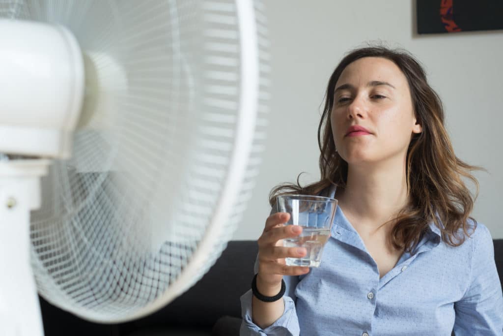 Keep Cool This Summer – Gadgets That Keep You Keep Cool